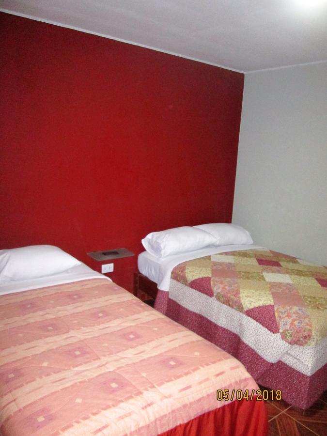Hostal Caprichos Huacho Exterior foto